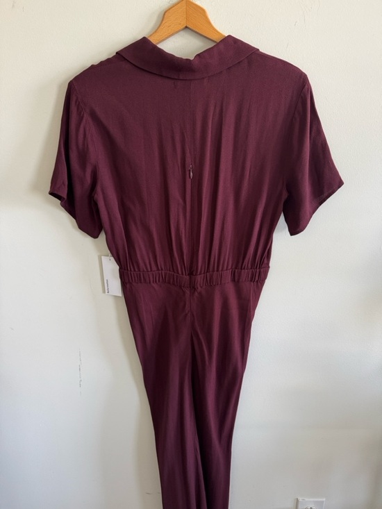 Reformation Danika midi v-neck Dress in Prune burgundy wine size Medium NWT - Picture 4 of 8